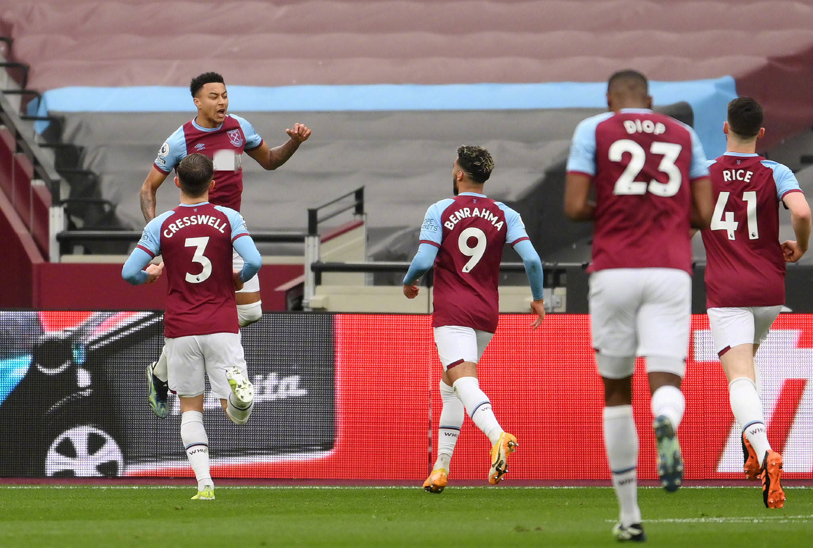 岁的球员而 岁的球员而