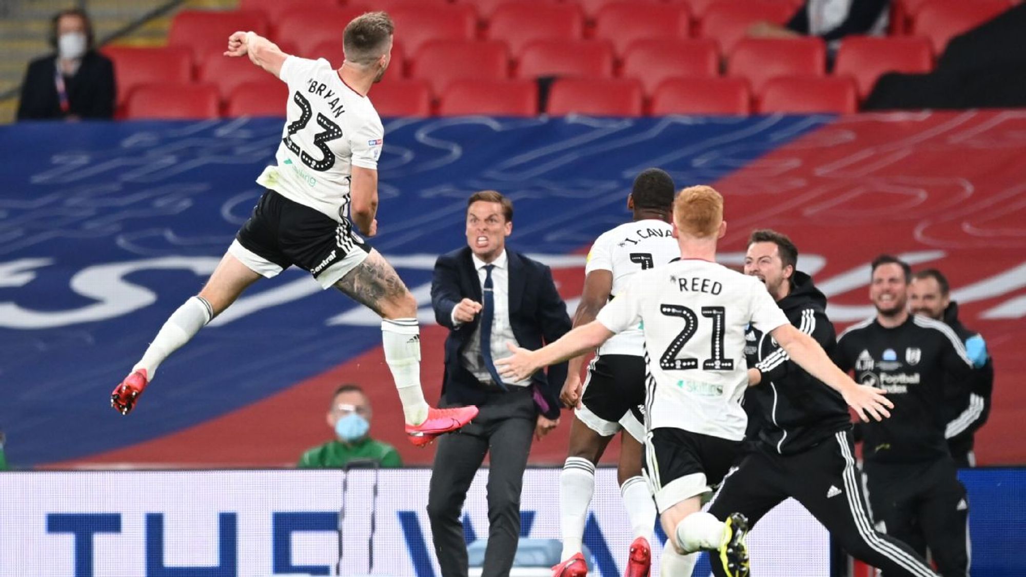 火药味十足 火药味十足